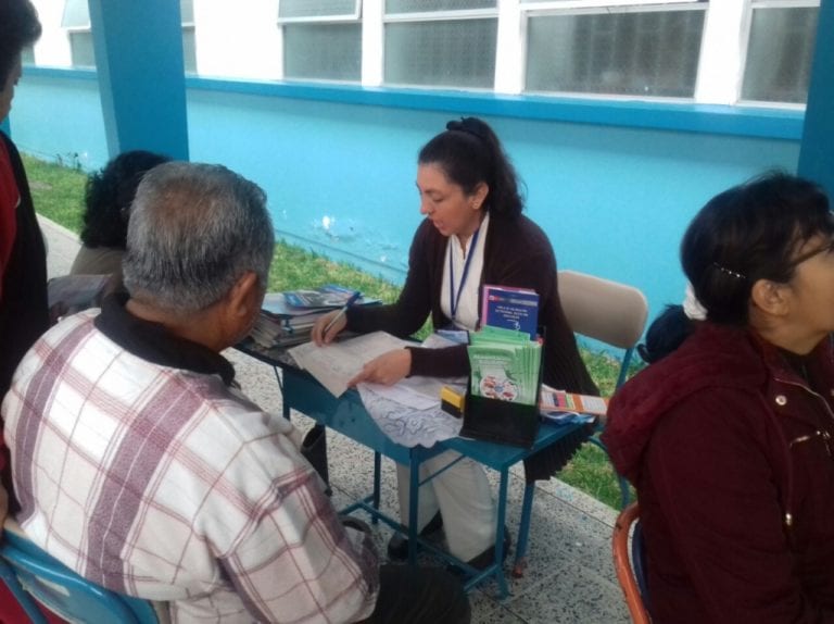 Hospital de EsSalud realiza campaña de salud por su 51º aniversario