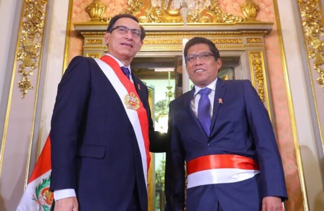 Presidente Martín Vizcarra tomó juramento a Vicente Zeballos Salinas como ministro de Justicia 21072018 12 e1594850577877 La Prensa Regional