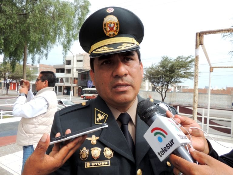 En Ilo Policía Nacional también rinde homenaje a Santa Rosa de Lima