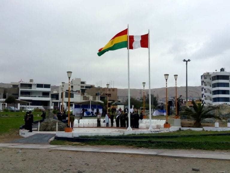 Conmemoran en Ilo el 193º aniversario de la Independencia de Bolivia
