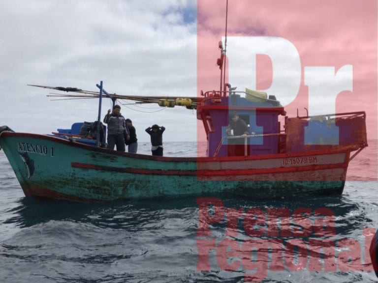 Dos embarcaciones pesqueras de Ilo son detenidas por la Armada Chilena