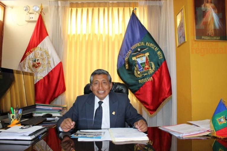 Alcalde de Mariscal Nieto gestiona proyectos para Moquegua 