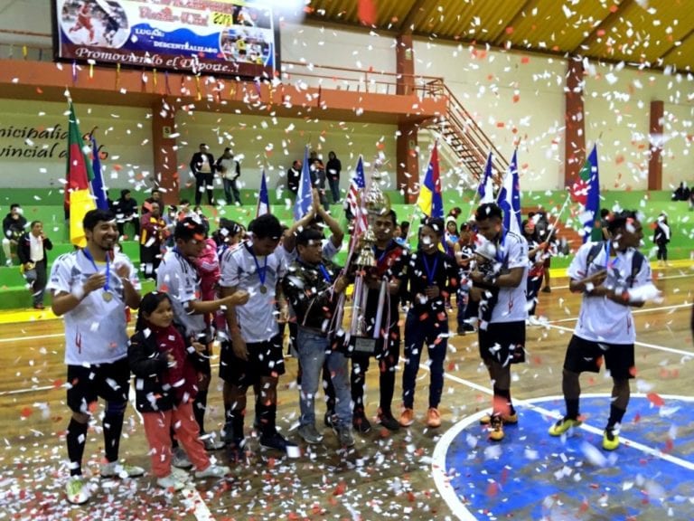 Equipo de futsal 28 de Julio se alzó con el primer lugar en Campeonato Interbarrios 2018
