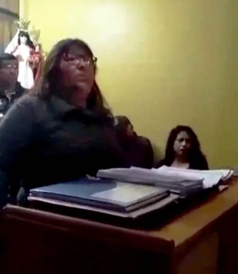 Policía de Mollendo detiene a mujer implicada en venta de terrenos