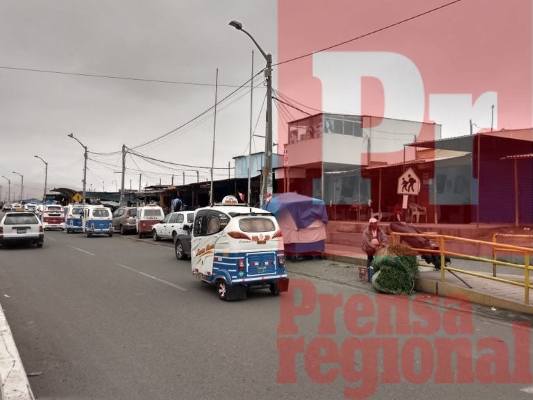 Habilitan paraderos para mototaxistas en la Pampa Inalámbrica
