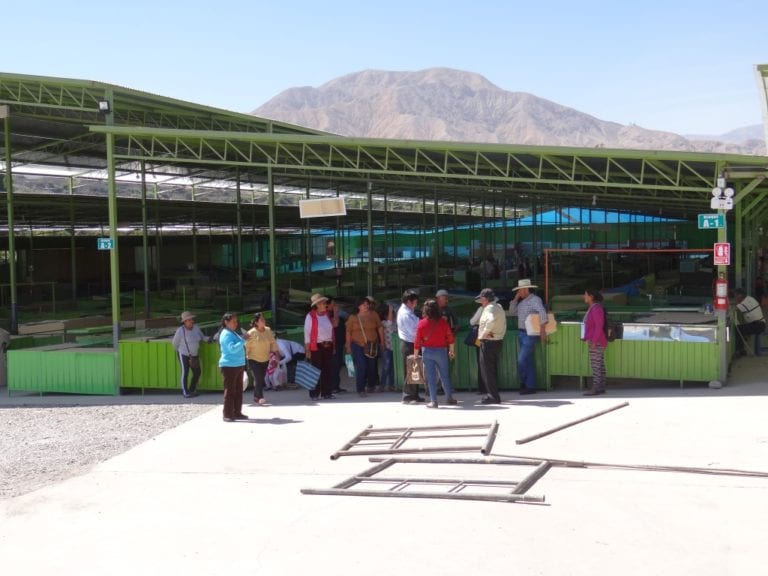 Inauguran mercado mayorista y minorista de la Chacra a la Olla