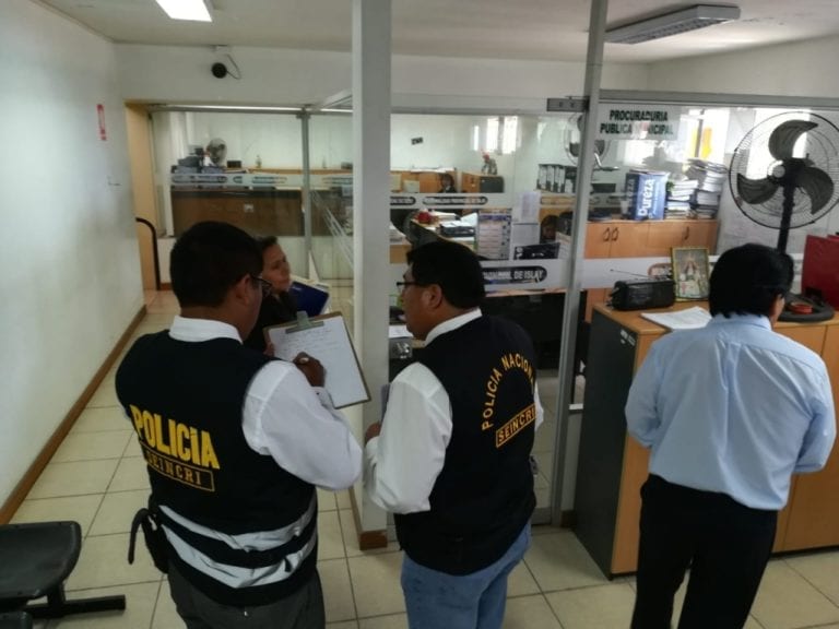 CRISIS MUNICIPAL: Seincri realiza constatación policial en oficinas de gerentes renunciantes