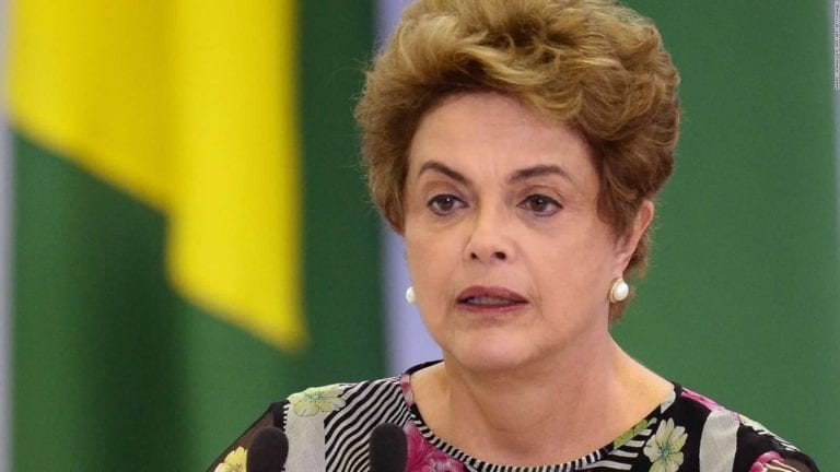 Brasil: un pastor evangélico implicó a Dilma Rousseff con el ataque a Jair Bolsonaro