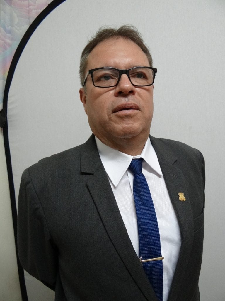 Alcalde de Moquegua Hugo Quispe permanecerá en China hasta el fin de semana
