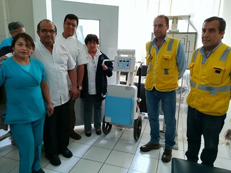 Tisur entrega moderno equipo de rayos X al C. S. Alto Inclán