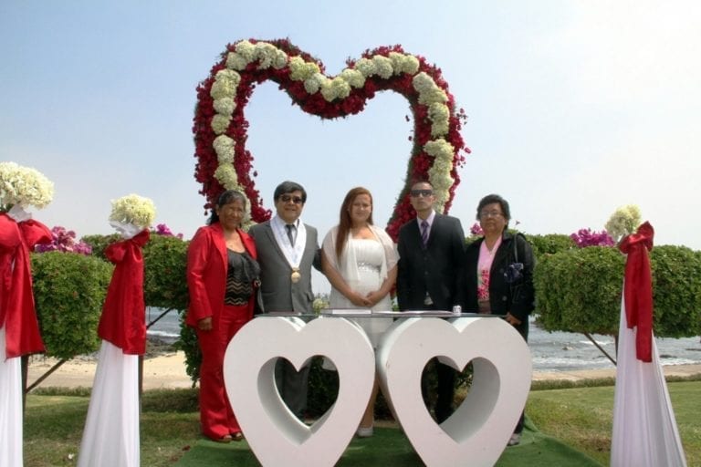 Ilo: Seis parejas se unieron en el “Matrimonio Primaveral” 