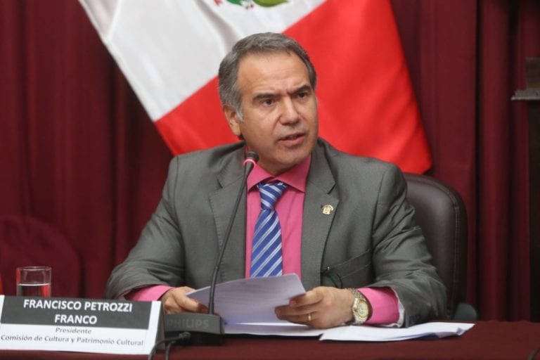 “Las reuniones de Fuerza Popular no son para el bien de los peruanos, sino para generar conflicto”