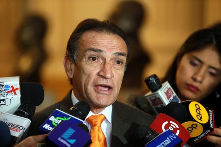 Comisión Permanente verá el lunes denuncias contra Héctor Becerril y Tomás Gálvez