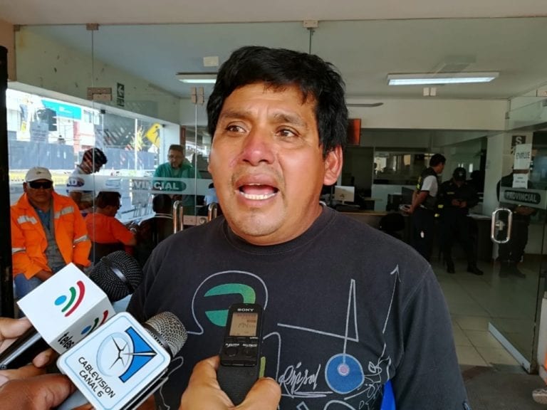 SIGUE LA CRISIS MUNICIPAL: Trabajadores de la MPI paralizan obras por falta de pago