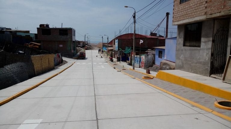 Entregan obras de mejoramiento de calles en Villa Sureña