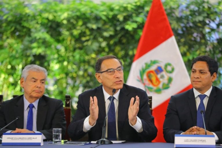 Martín Vizcarra: “Que quede bien claro, somos respetuosos de la Constitución y la división de poderes»