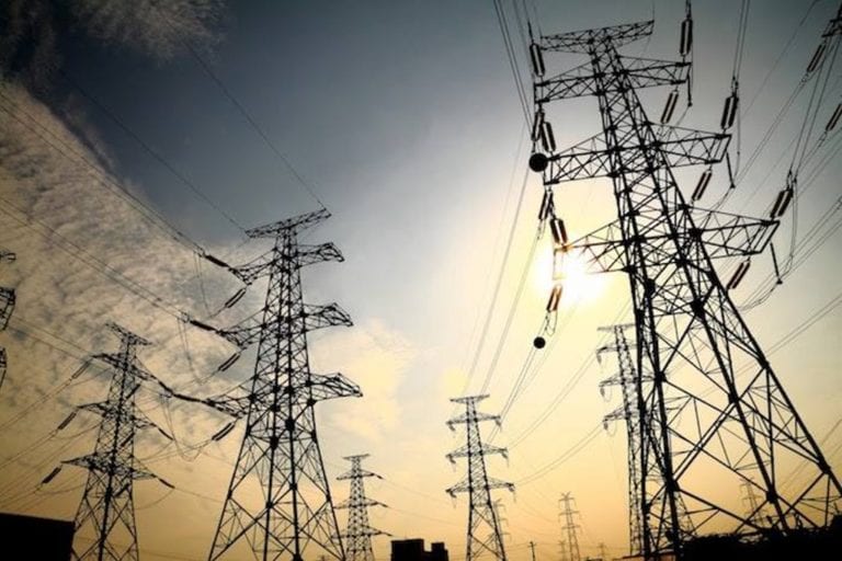 Más de 10 horas sin energía eléctrica en Mollendo y ocho localidades de la región