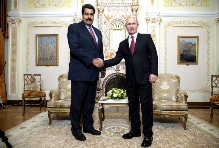 Rusia niega que haya enviado mercenarios para proteger a Maduro: Son «teorías conspirativas»