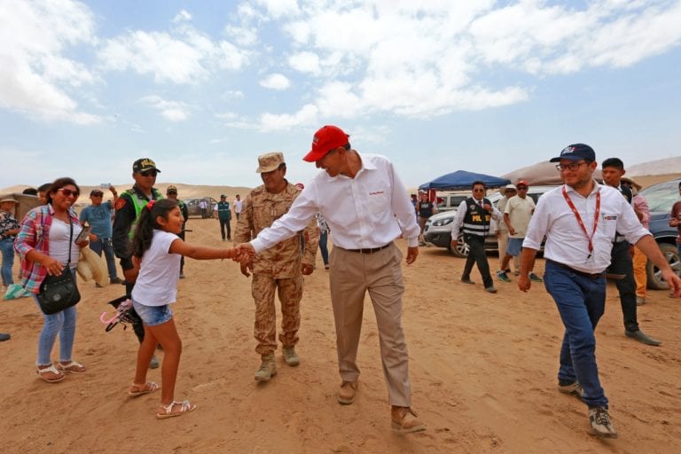 Presidente Vizcarra sobrevoló la ruta lomas de Ilo del Rally Dakar 2019