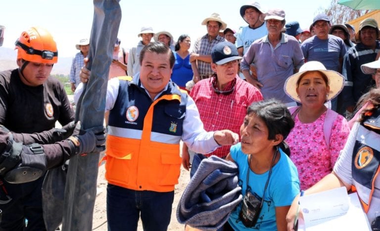 Alcalde propuso a agricultores conformar comisión para atender necesidades urgentes