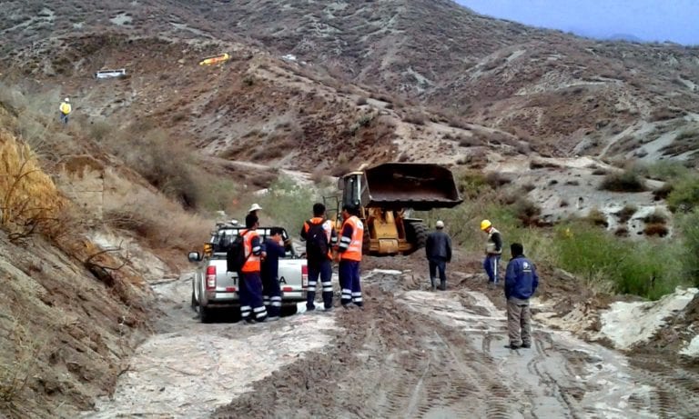 Consorcio Vial del Sur retirará maquinaria y personal de proyecto de asfaltado San June-Omate-Puquina