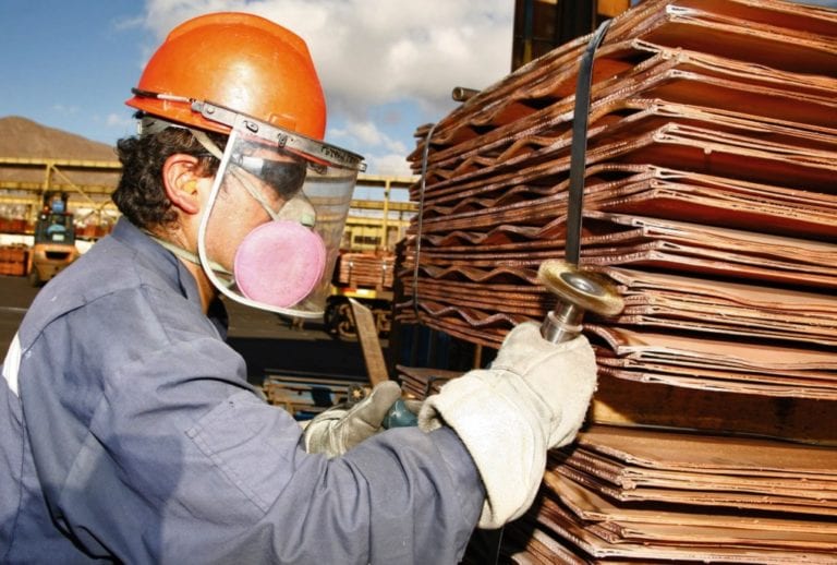 Principales productores por regiones de los principales metales de exportación