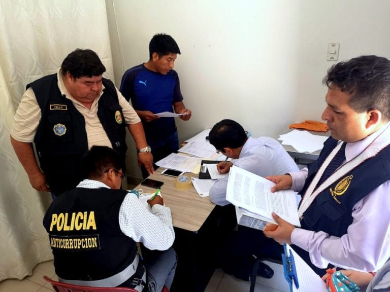 Trabajador de la Subgerencia de Circulación de Moquegua detenido tras allanamiento a escuelas de conductores