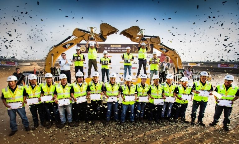 Operadores de maquinaria de Arequipa podrán representar al Perú en torneo mundial de Caterpillar