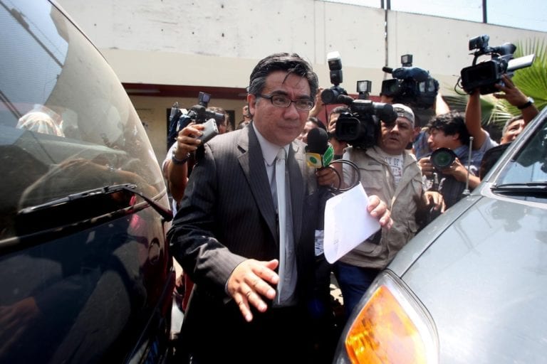 César Nakazaki tildó de “ilegal” la orden de detención dictada contra PPK