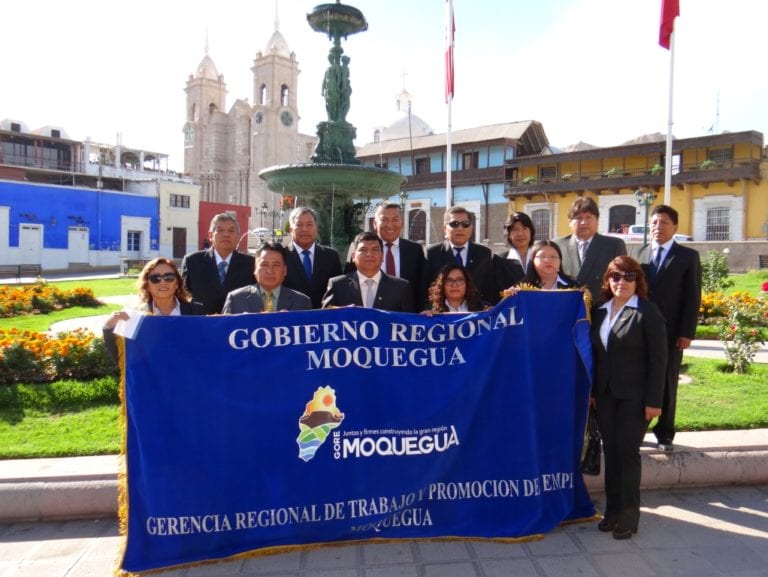 Izamiento y desfile por el Día Internacional del Trabajo