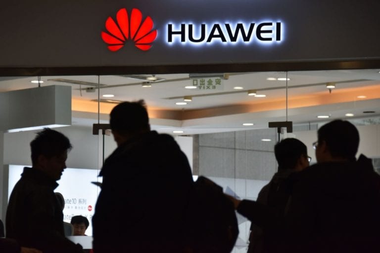 Huawei ha sido financiado por el estado chino, según la CIA