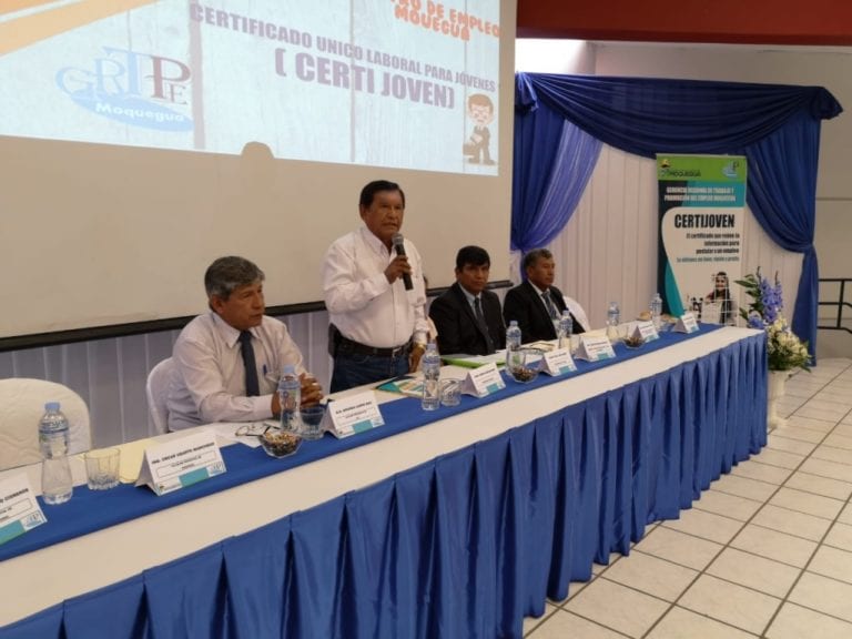 Gobernador regional lanza servicio de Certijoven para la región Moquegua