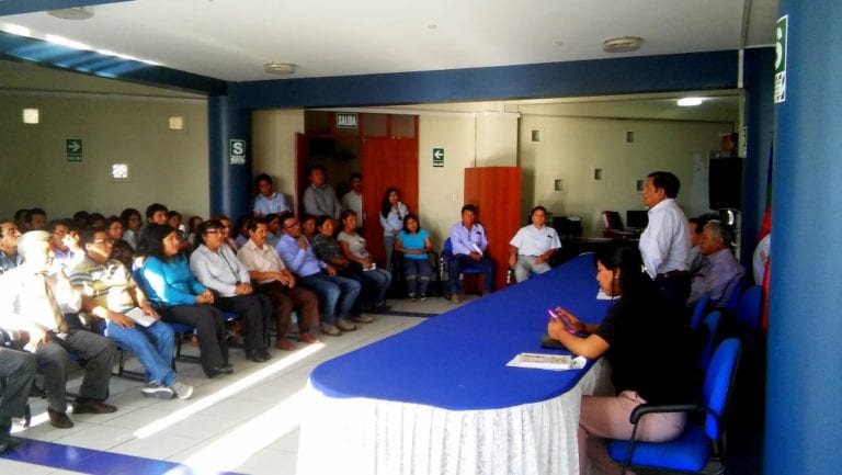 Gobernador Cuevas sostuvo reunión de trabajo con todo el personal de la Sub Región Ilo