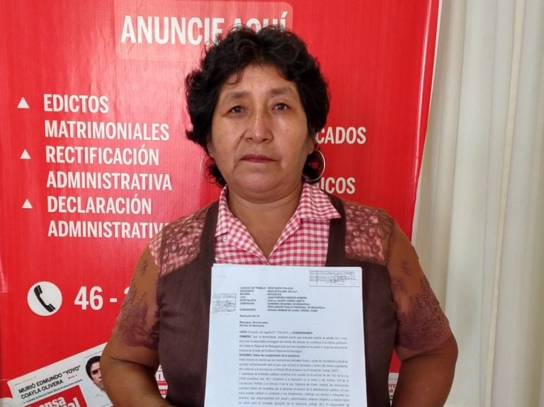 Trabajadora repuesta judicialmente denuncia que recibió maltrato del procurador regional