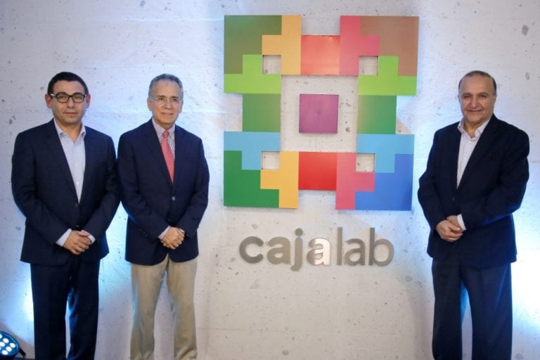 Caja Arequipa presenta primer laboratorio de innovación digital