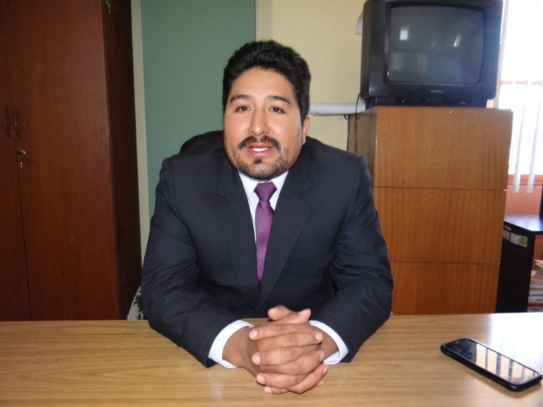 TRINQUETES POLÍTICOS: Quién es Jorge Quilca