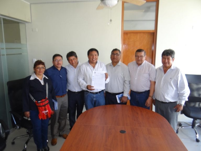SUTEP y el GORE Moquegua firmaron acta de instalación de comisión de trato directo
