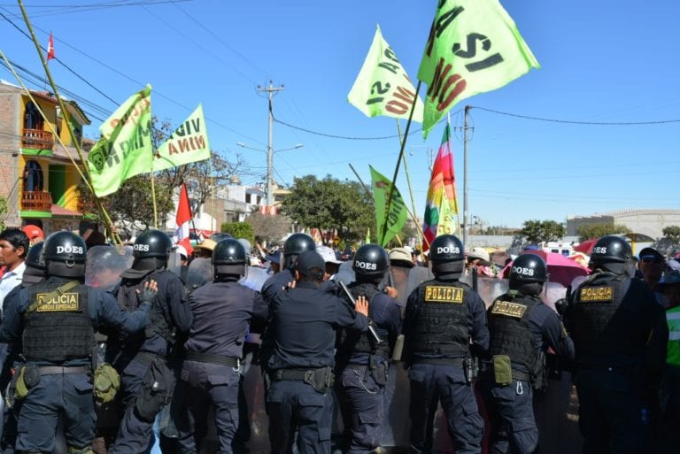 Arequipa pierde diariamente S/ 25 millones por huelga en contra de Tía María