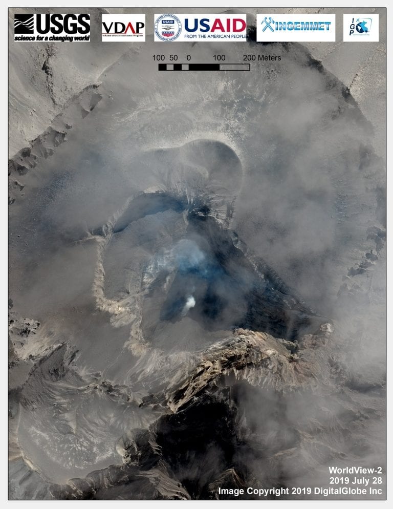 Ingemmet detecta cuerpo de lava en base del cráter del volcán Ubinas