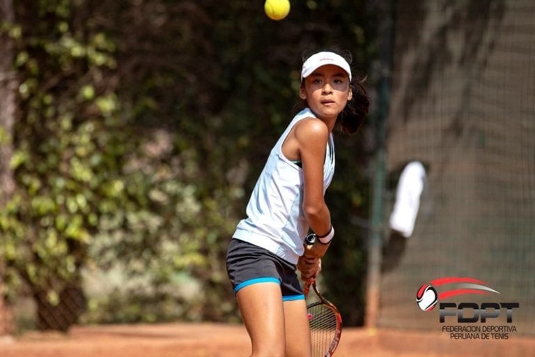 Ileña ocupa el segundo lugar en torneo de la Confederación Sudamericana de Tenis