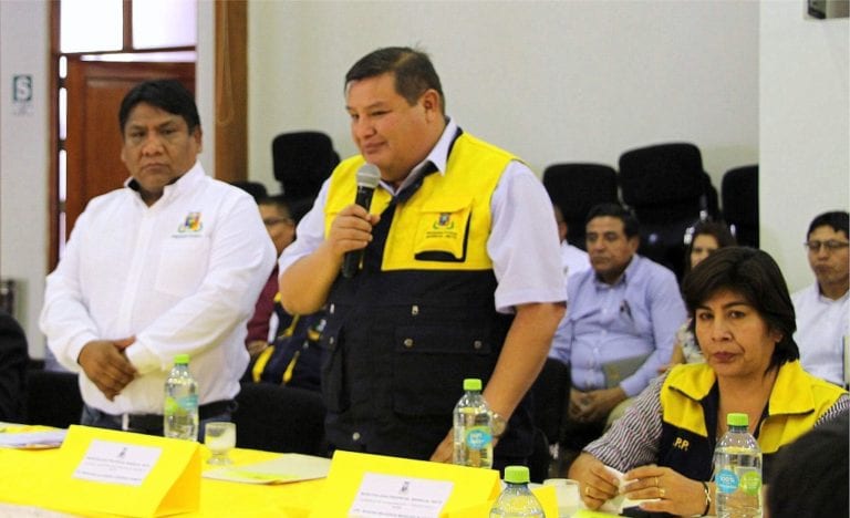 Alcalde pide trabajo concertado para reducir violencia contra la mujer en Moquegua