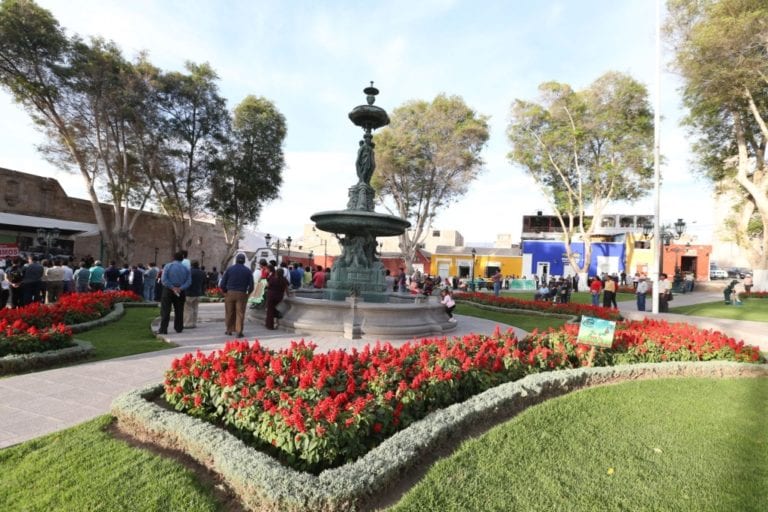 Avanza diálogo sobre mecanismos para acceder a nuevas contrataciones