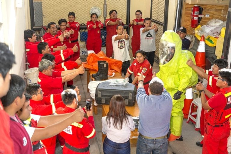 Southern Peru capacita a bomberos, PNP y Ejército para controlar emergencias producidas por materiales peligrosos