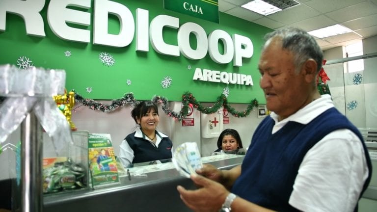 Inmejorables créditos navideños para emprendedores anunciaron en Credicoop Arequipa”