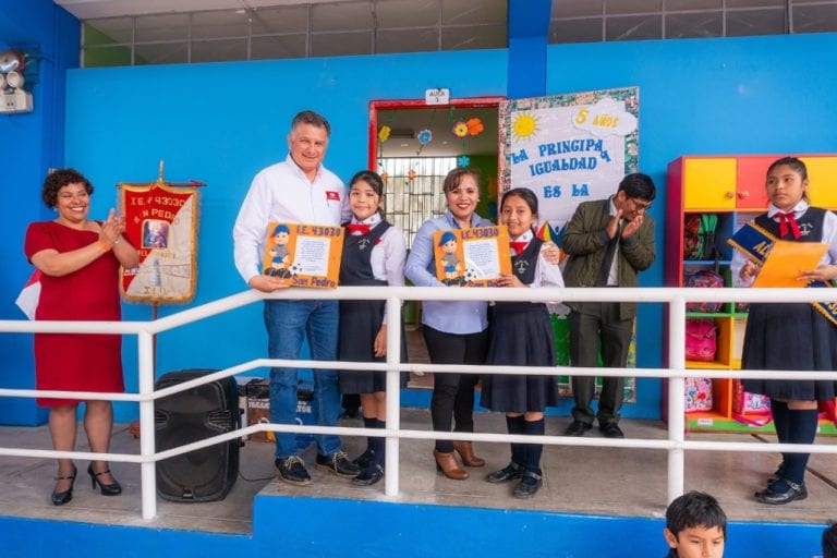 Petroperú hizo entrega de juegos didácticos a institución educativa de Ilo