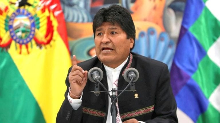 Evo Morales dijo haber ganado en primera vuelta de las elecciones presidenciales de Bolivia