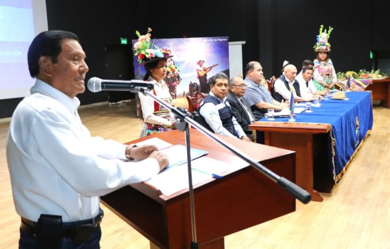 Gobernador regional realizó lanzamiento oficial de PROCOMPITE 2019