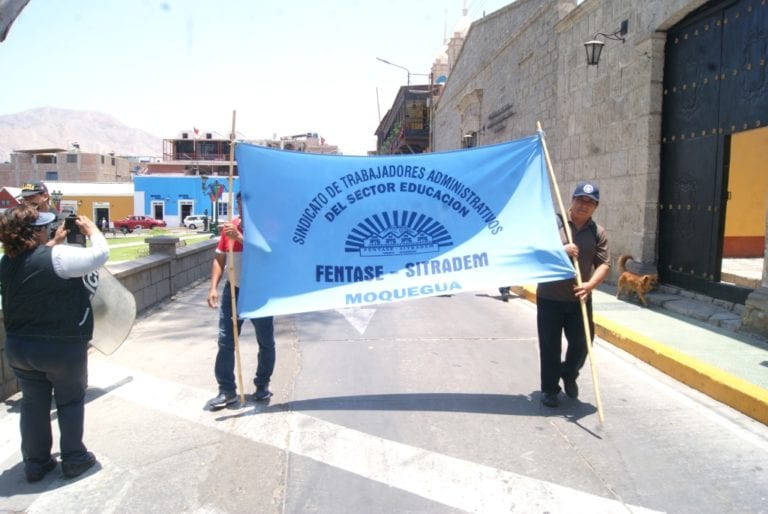 Afiliados al SITRADE anuncian paro de 24 horas para el 19 de marzo