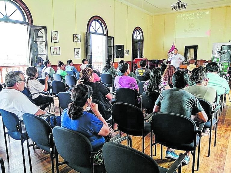 Se inició curso de capacitación sobre tendencias gastronómicas