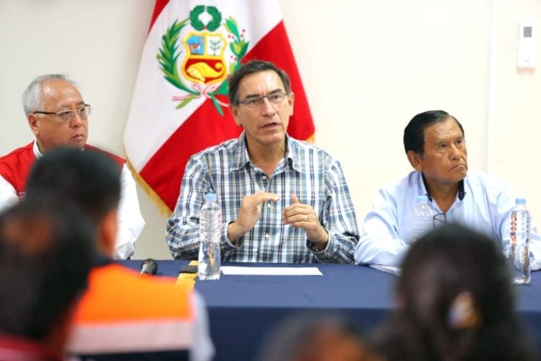 Presidente Martin Vizcarra y autoridades de Moquegua analizan daños por lluvias